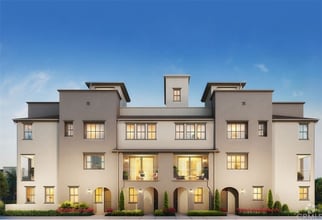 Building Photo - 567 S Motif St