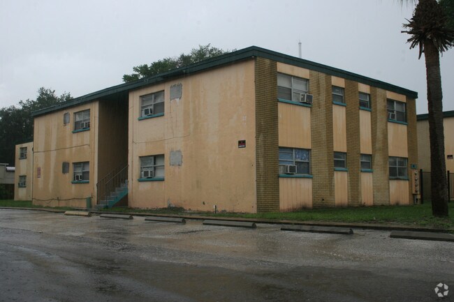 Building Photo - 1101 E 140th Ave