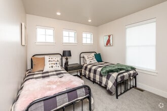 3BR, 2BA - C3/1,240 SF - The Cottages