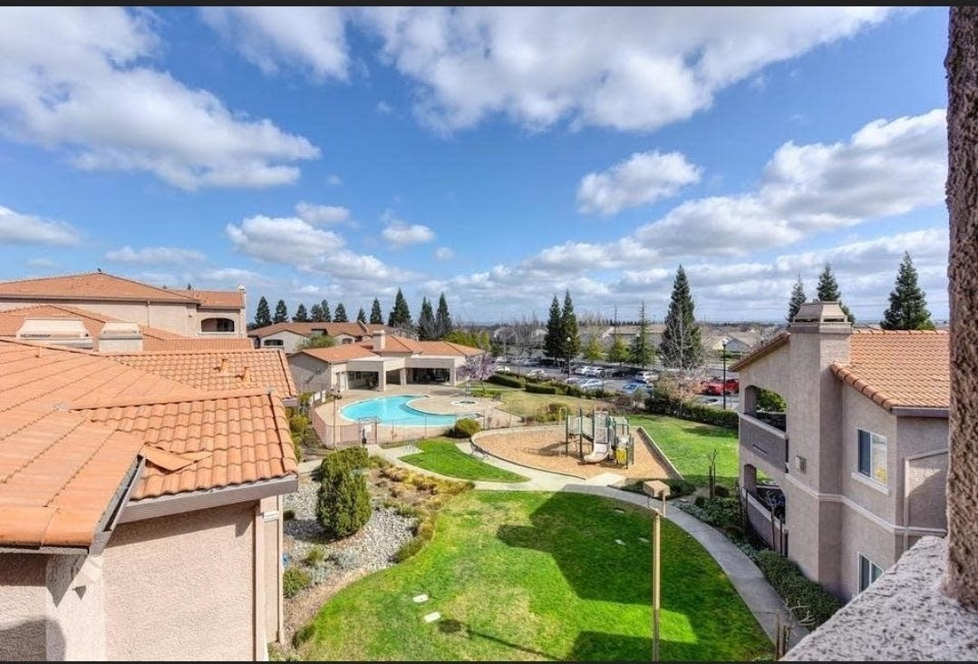 Foto principal - 10001 Woodcreek Oaks Blvd
