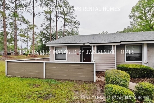 Building Photo - 8412 Long Meadow Cir N
