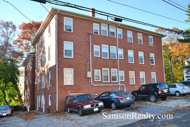 Foto del edificio - 67 Slater Ave