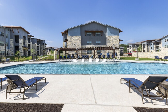 Building Photo - Aspire at Onion Creek
