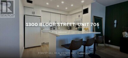 Building Photo - 1300 Bloor St