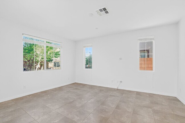 Building Photo - SOLAR PANELS!!! 2-STORY 3-BEDROOM HOME IN INSPIRADA - HENDERSON!