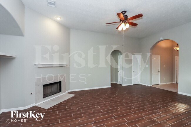 Building Photo - 23831 Spring Dane Dr