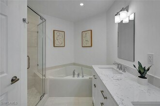 Building Photo - 2165 Arielle Dr