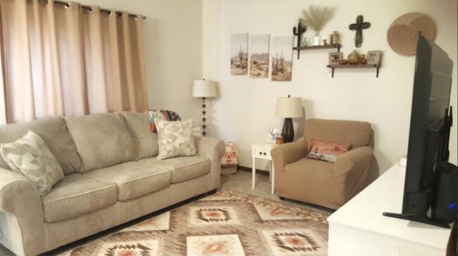 sala de estar - 1334 Spring Village Dr