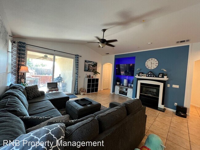 Building Photo - 3 br, 2 bath House - 308 Dinis Cottage Court