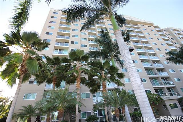 Building Photo - 94-979-979 Kau'Olu Pl