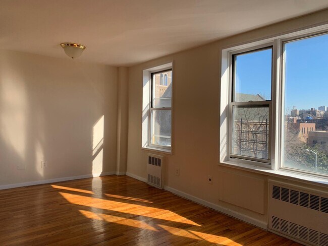 Foto del edificio - 9602 4th Ave