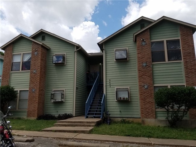 2407 W Slaughter Ln, Austin, TX 78748 Townhouse for Rent