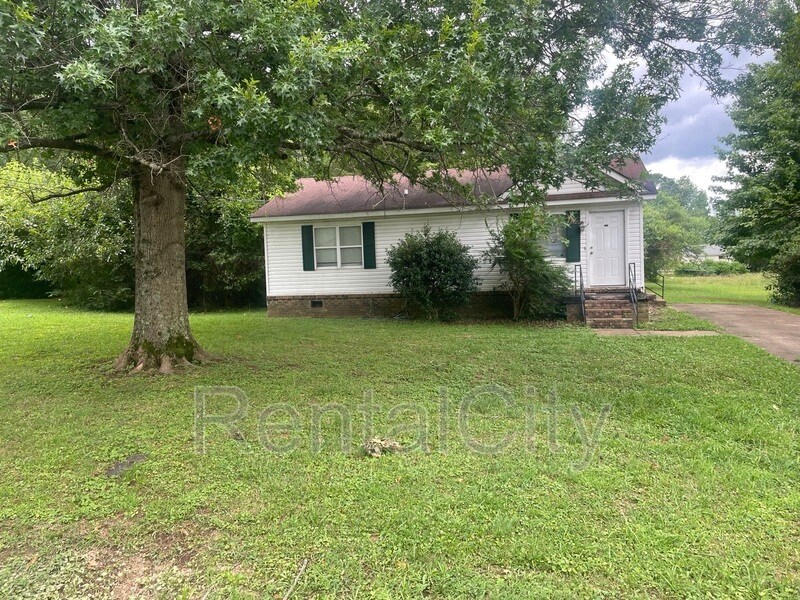 Foto principal - 157 Lealand Ln