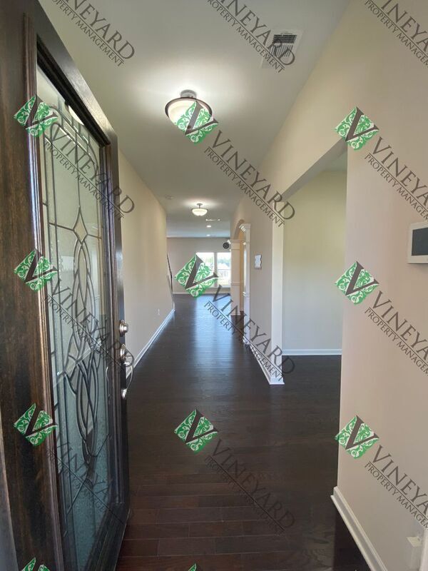 Foto del edificio - 4530 Seacliff Ct