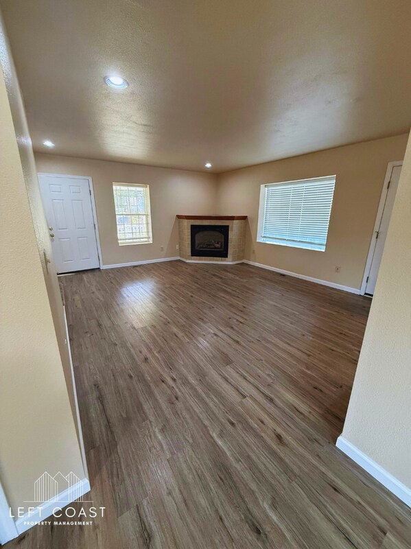 Foto del edificio - 6314 SW Harbor Ave