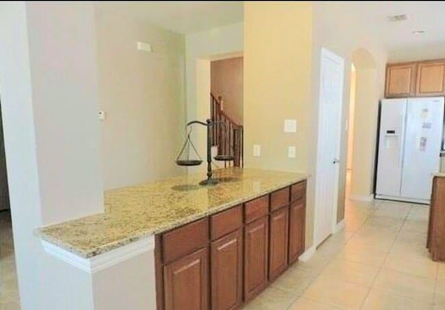 Building Photo - 2902 Cedar Wood Dr