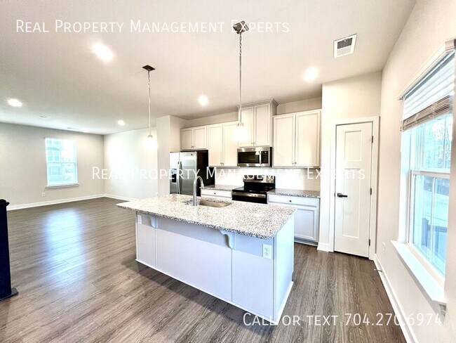 Foto del edificio - 1609 Aspire St