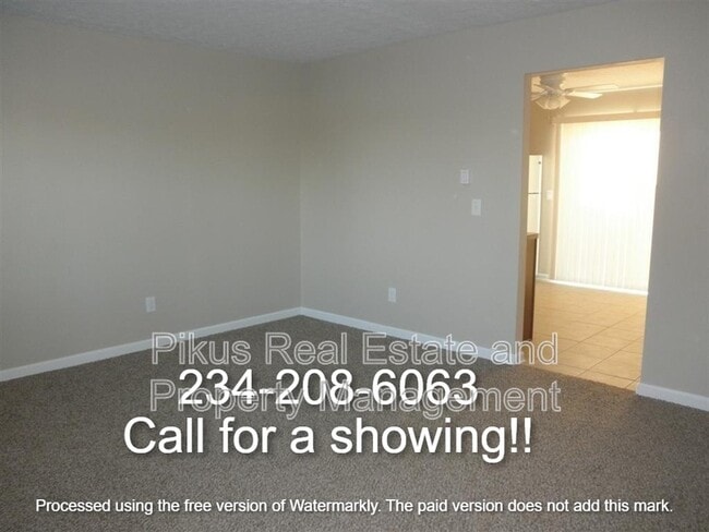 Building Photo - 1040 Smith Kramer St NE