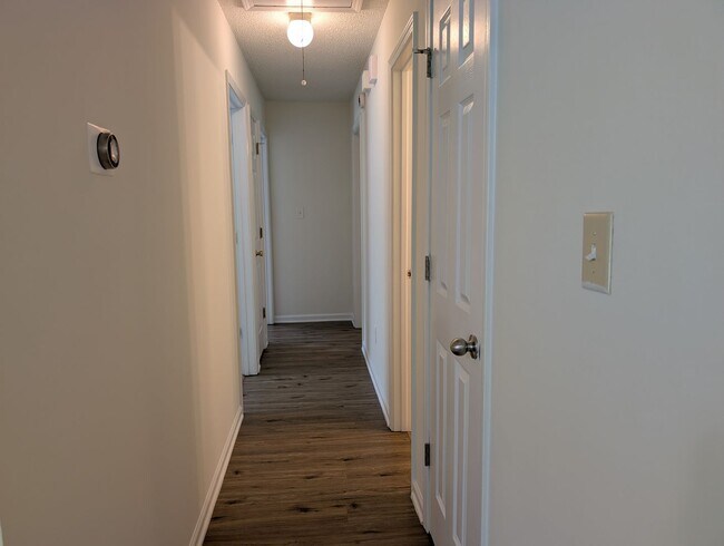 Foto del edificio - Move In ready Ranch style home located in ...