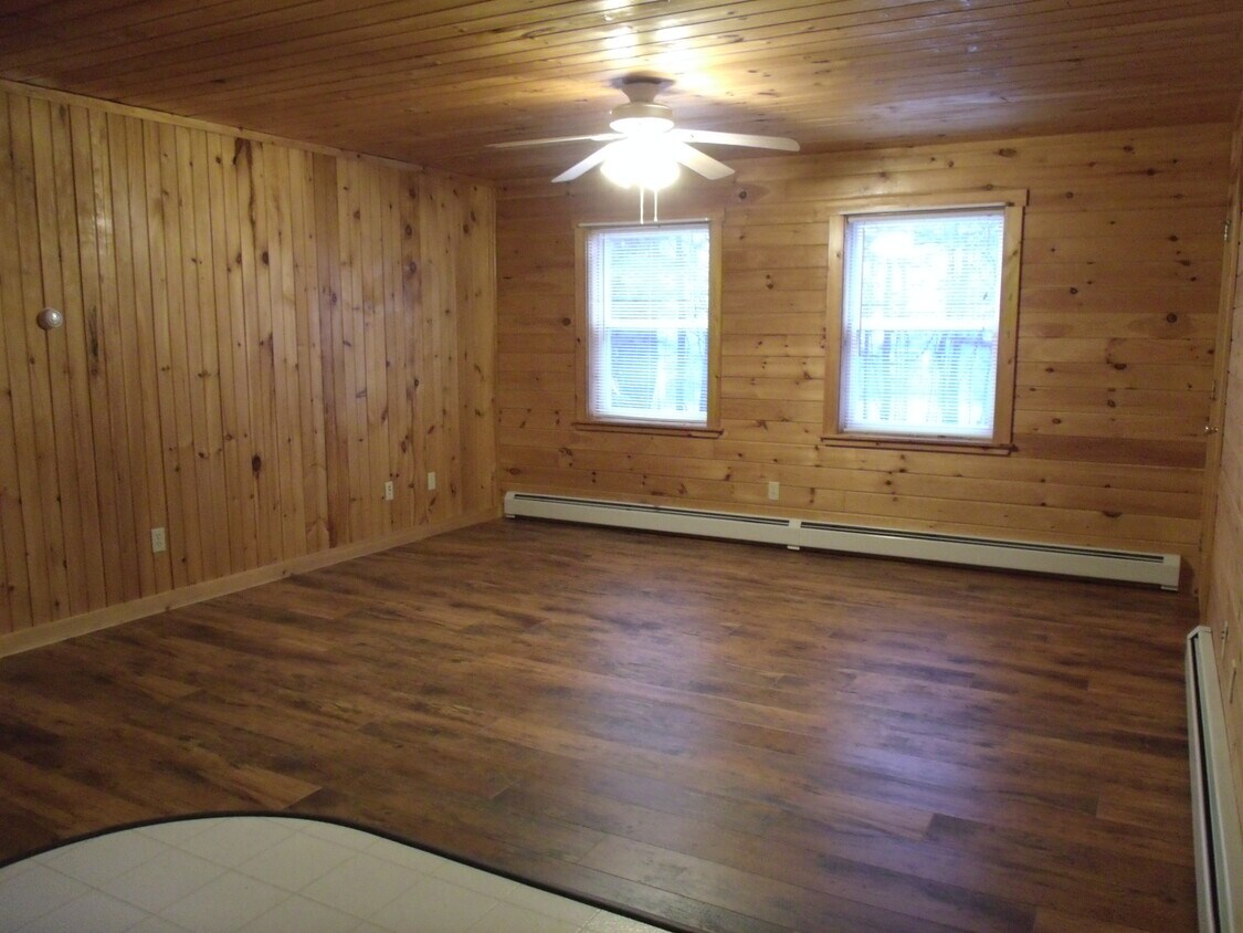 39 Stagecoach Rd Unit 39A, Unity, ME 04988 Apartments in Unity, ME