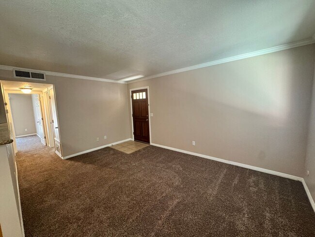 Foto del edificio - Cozy Upstairs Unit in Alpine 2bed/1bath