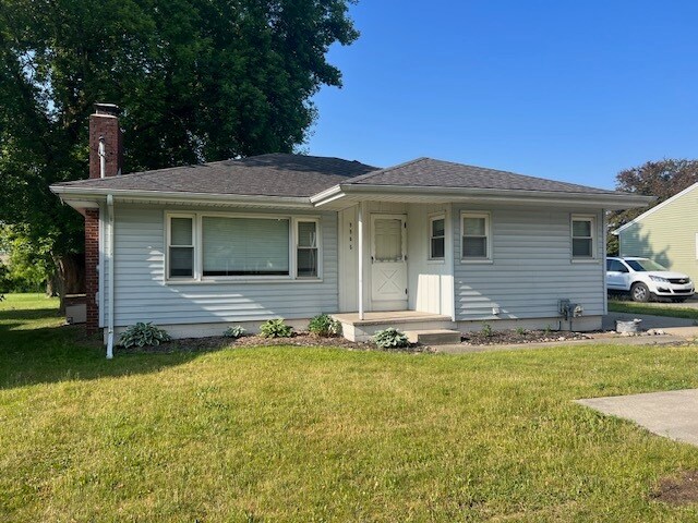 Primary Photo - 9905 W Freeland Rd