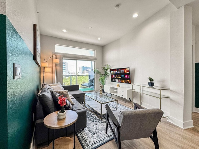 Building Photo - 2901 Indiana St