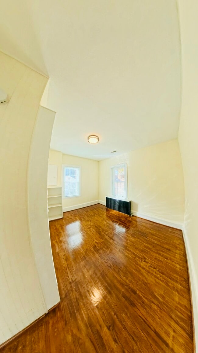 Foto del edificio - 5803 2nd St S