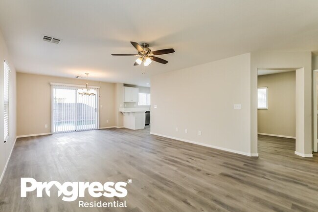 Building Photo - 6236 Desert Lavender Ave