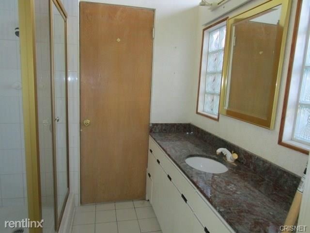 Foto del edificio - 3 br, 2 bath House - 10417 Canby Ave 1