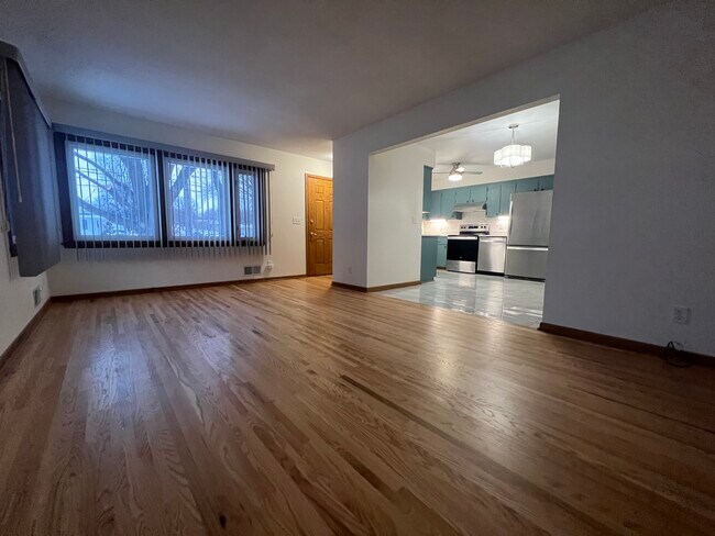 Building Photo - 3420 18th Ave NW