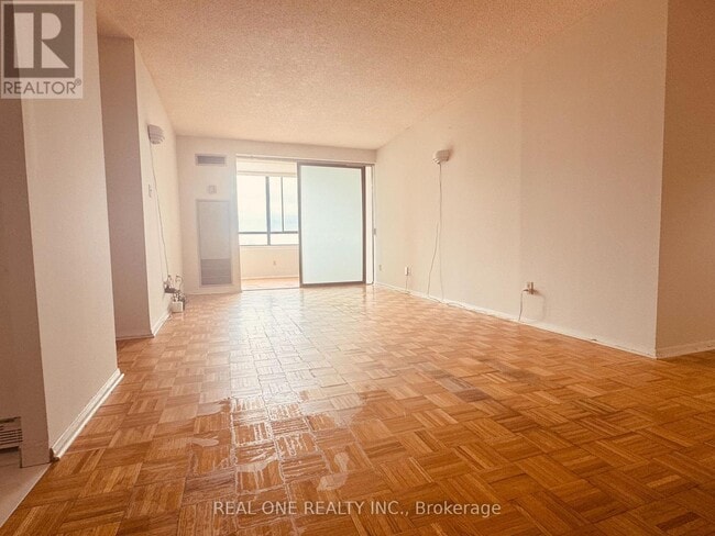Building Photo - 75 Bamburgh Cir