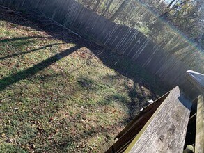 Building Photo - 677-679 Ethan Ct