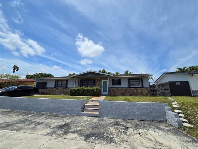 Foto del edificio - 26162 SW 123rd Pl