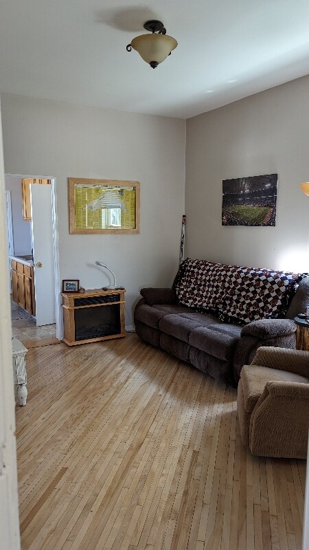 Foto principal - 2241 W 11th St
