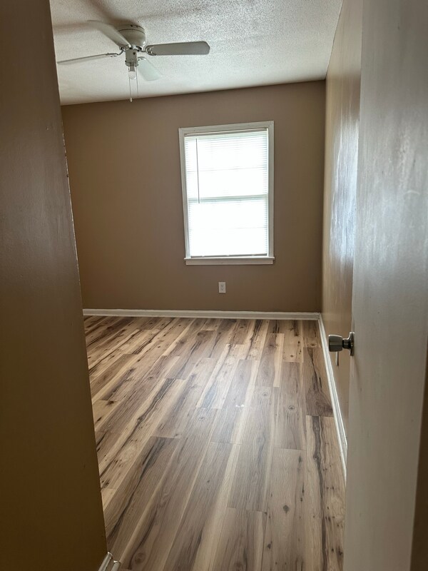 Foto del edificio - 3503 Willow Ln