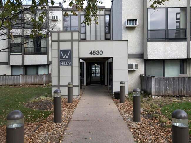 Foto del edificio - 4530 Park Commons Drive #116