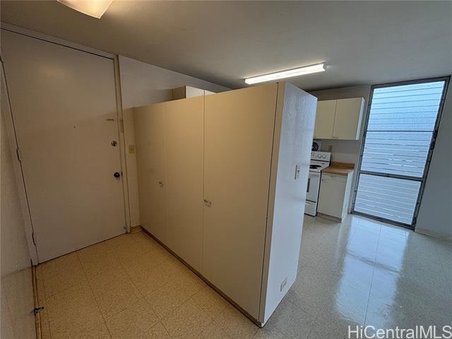 Foto del edificio - 810 University Ave