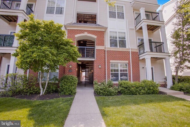 Foto del edificio - 11325 Aristotle Dr