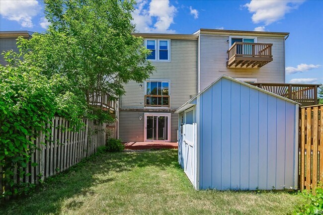 Foto del edificio - 8346 Sperry Ct