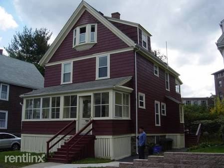 Building Photo - 4 Barstow St