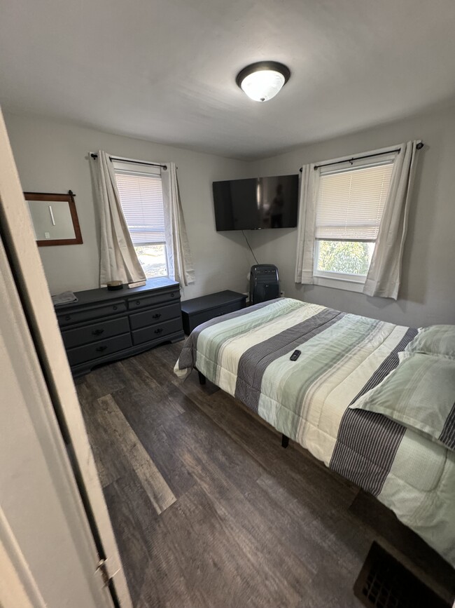 Photo - 1230 N Kealing Ave House