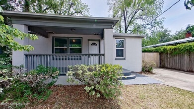 Building Photo - 4654 Post St