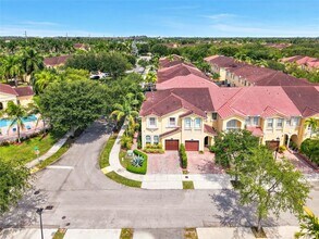 Building Photo - 889 SW 151 Pl