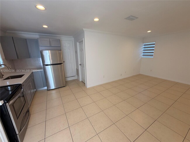 Foto del edificio - 3011 N 74th Way