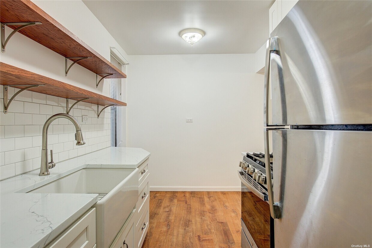 Foto principal - 90-11-90-35 35th Ave