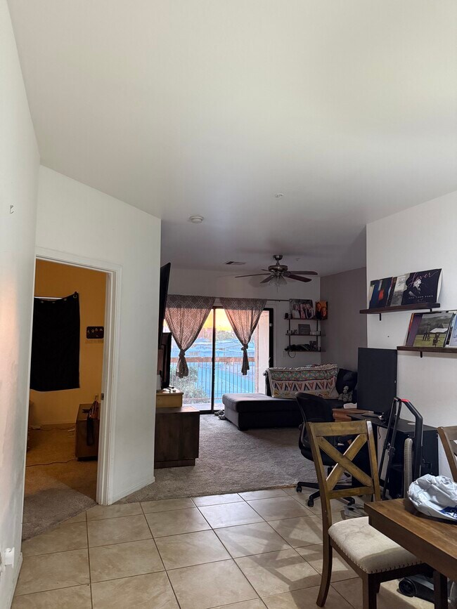 Foto del edificio - 6770 N 47th Ave