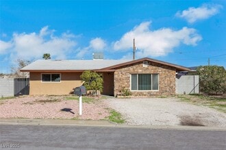 Building Photo - 11 California Way