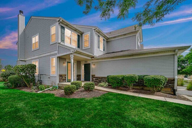 Building Photo - 756 Genesee Dr