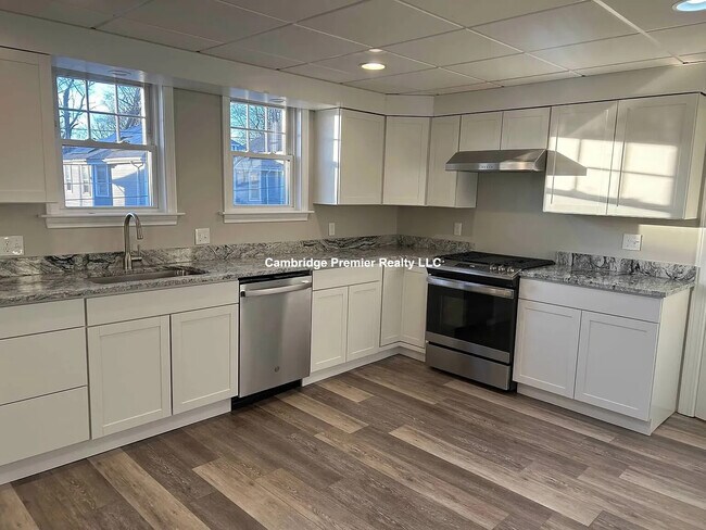 Building Photo - 2232 Mystic Valley Pky